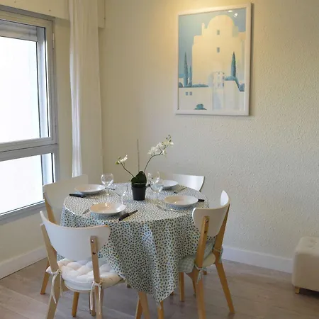 Studio Renove Avec Vue Partielle Sur Le Port, A 800m De La Plage Et A Deux Pas Des Commerces - Fr-1-249-345 Apartment Agde